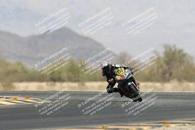 media/Apr-20-2025-CVMA (Sun) [[39090e8767]]/Race 11-500-350 Supersport (Holeshot)/